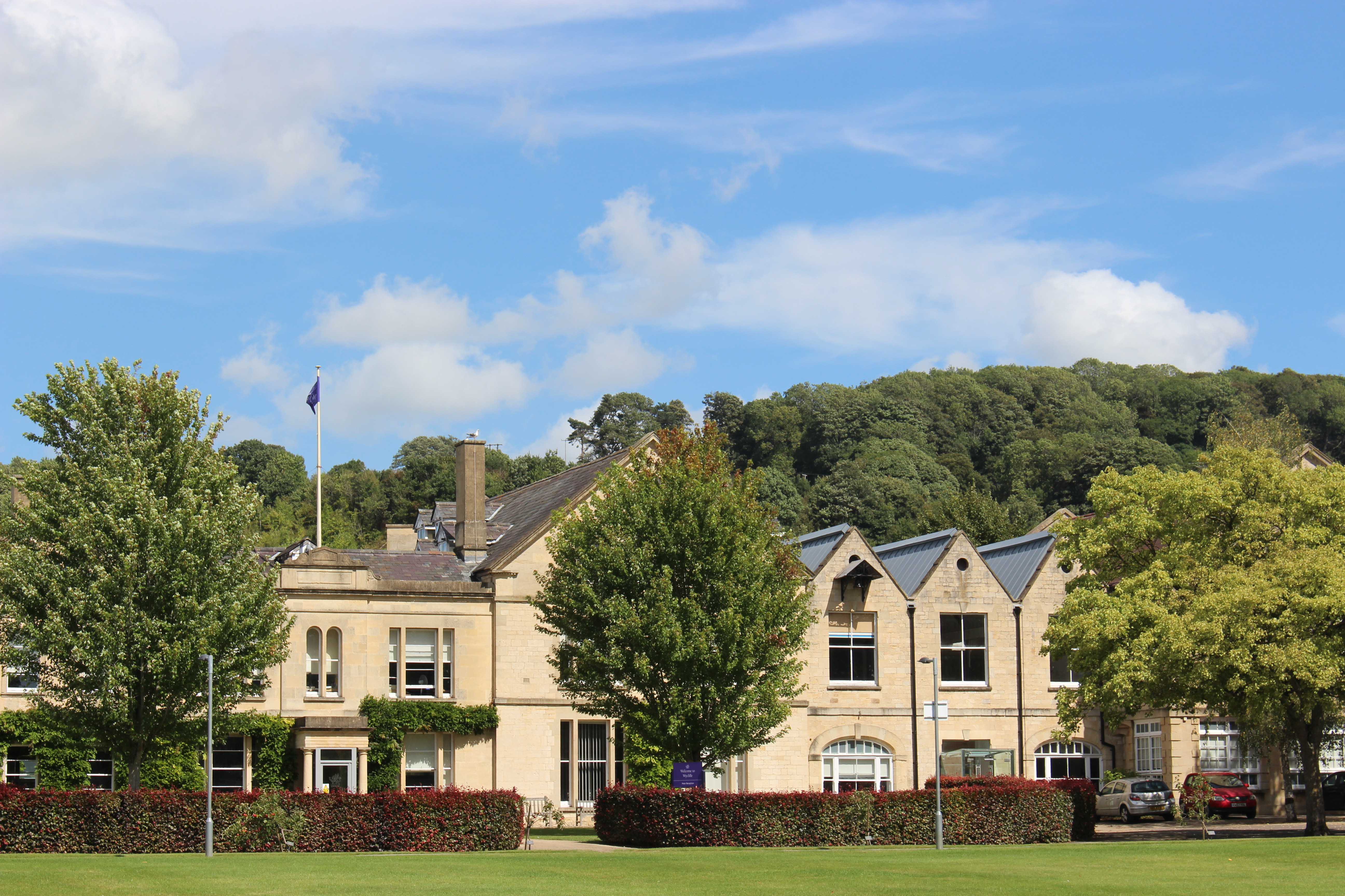 Oxford Spires International / Wycliffe College, Stonehouse